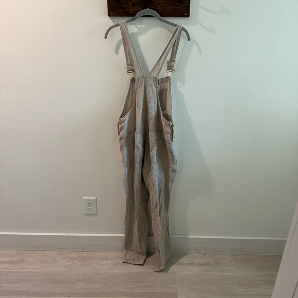 We Wore What Basic Linen Overalls in Natural Oatmeal Size Small - Picture 10 of 12